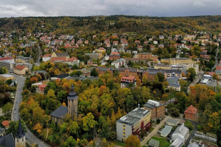 Fachkräfte - Ärzte Pflegepersonal und andere Fachkräfte in Kassel